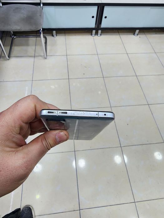 Poco f4 gt / redmi k50 gaming 8/128