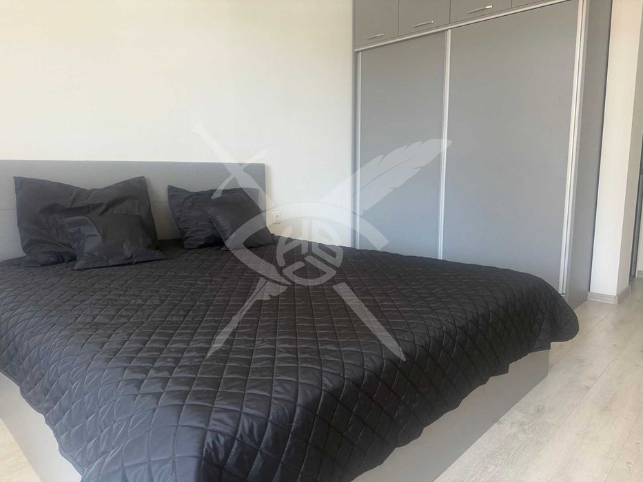 Продава се Тристаен апартамент в Бургас, Сарафово - 94 кв.м за 1037 €/кв.м - Снимка #5