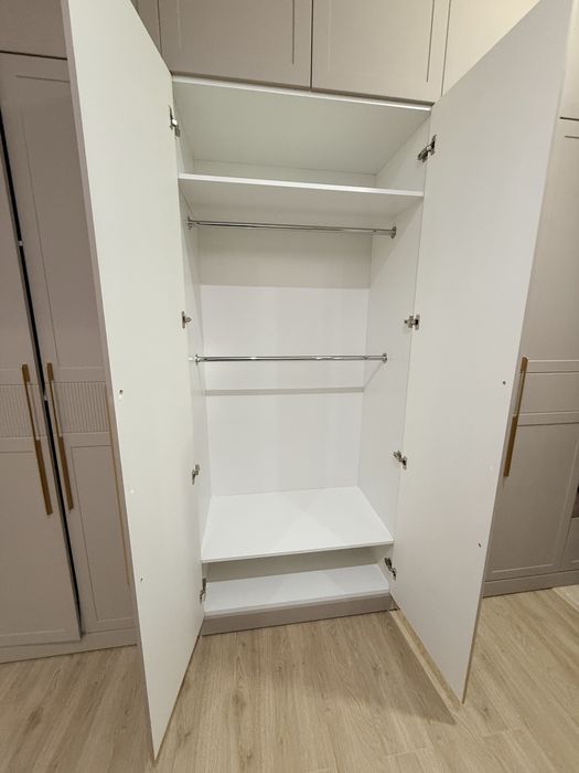 Продам шкаф купе срочно