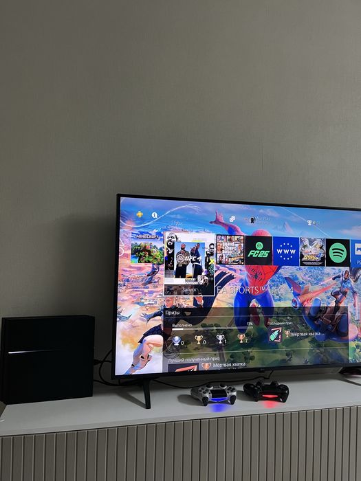 PlayStation 4 и топ игры