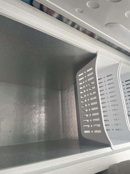 vand lada frigorifica