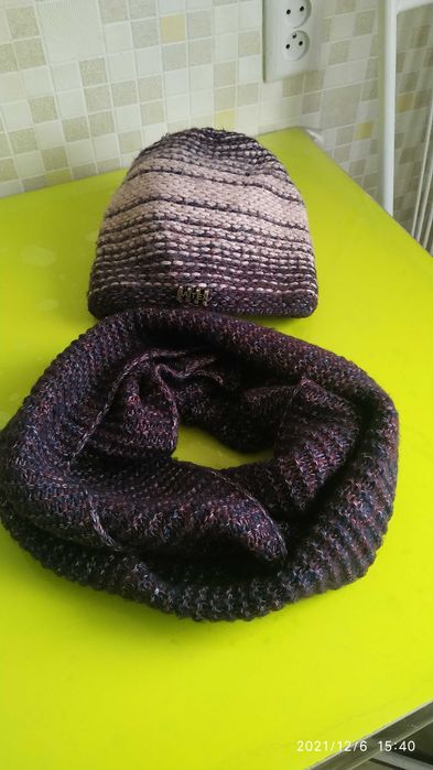 Шапка и хомут продам