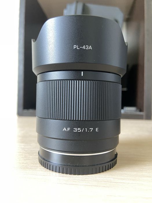 Продам Viltrox AF 35mm f/1.7 Sony E