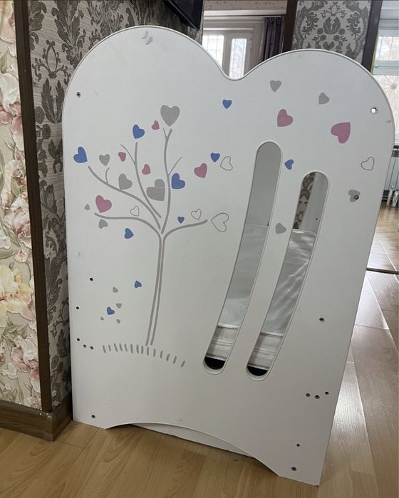 Детская кровать со шкафчиком