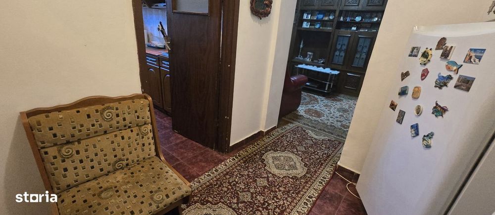 Vanzare apartament 2 camere, etaj 3 , micro 9 Targoviste