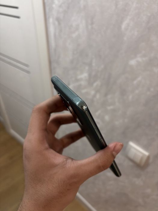 One Plus 10 Pro 12/256 gb green