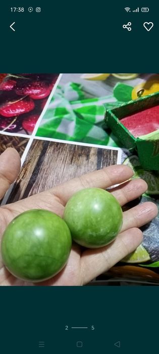 Продаются нефритовый шарик