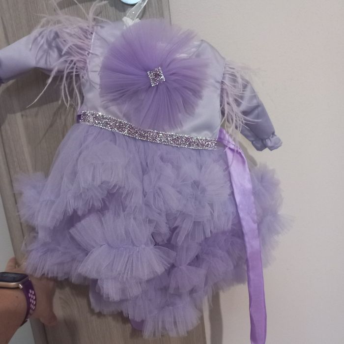 Vand 2 rochite 0-3 luni