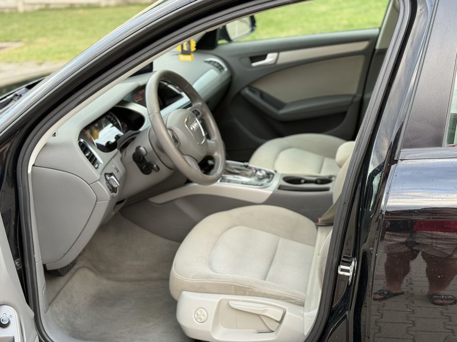 Audi a4 b8 2 tdi 143 cp