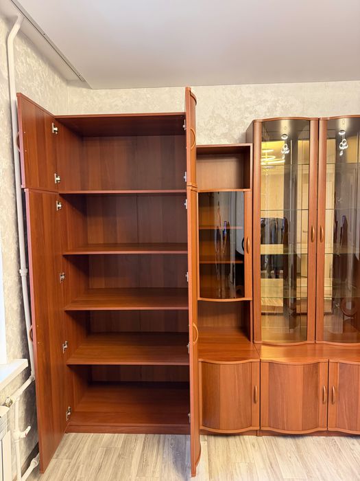 Продам стенку шкаф