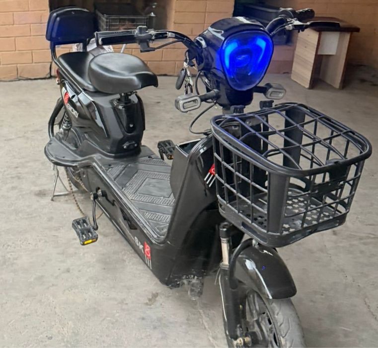 Продам электроскутер