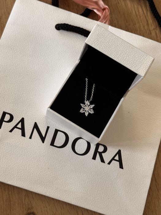 Пандора колие Pandora