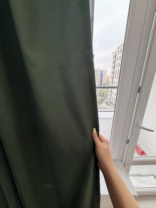 Продам шторы новые