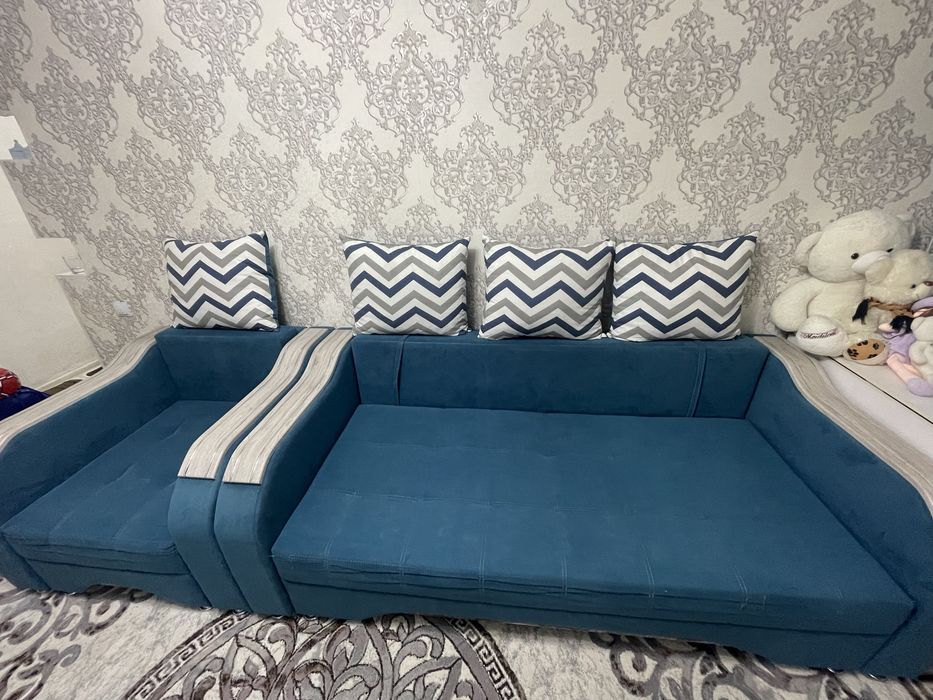 Диван и кресло комплект