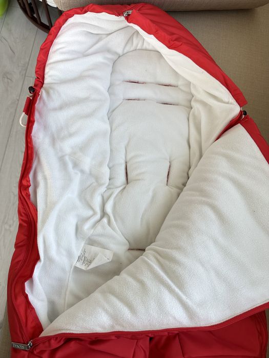 Муфта для ног в коляску Stokke новая !