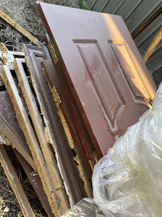 Отдам даром двери