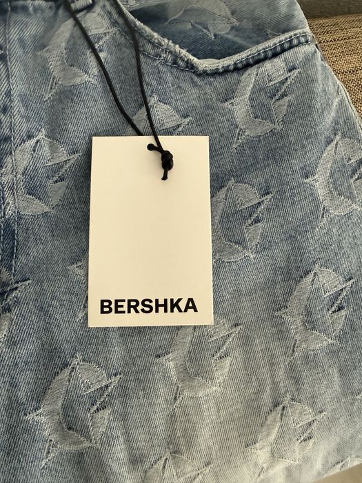 Blugi Bershka Barbati