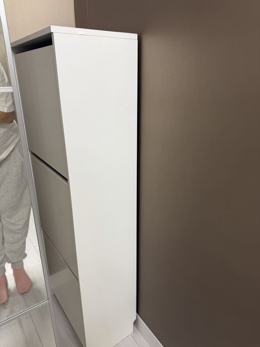 Продам Обувница IKEA
