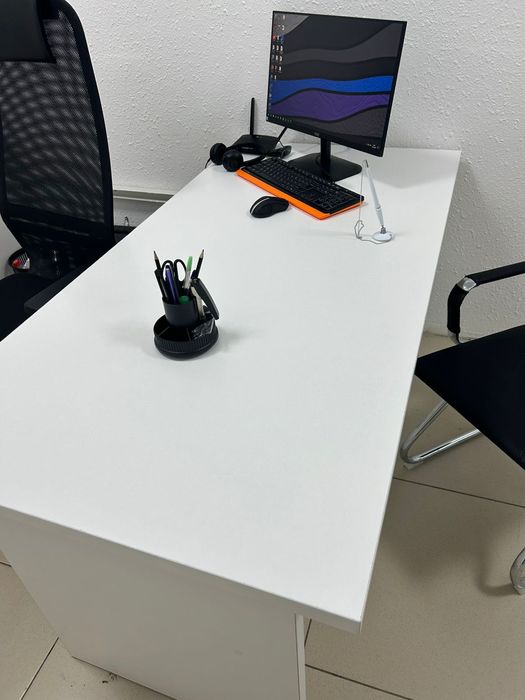 Продается офисная мебель