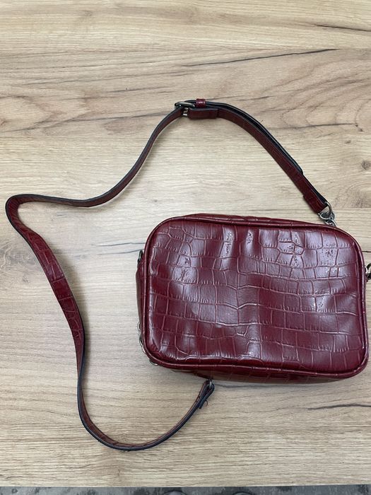 Дамска чанта  Stradivarius