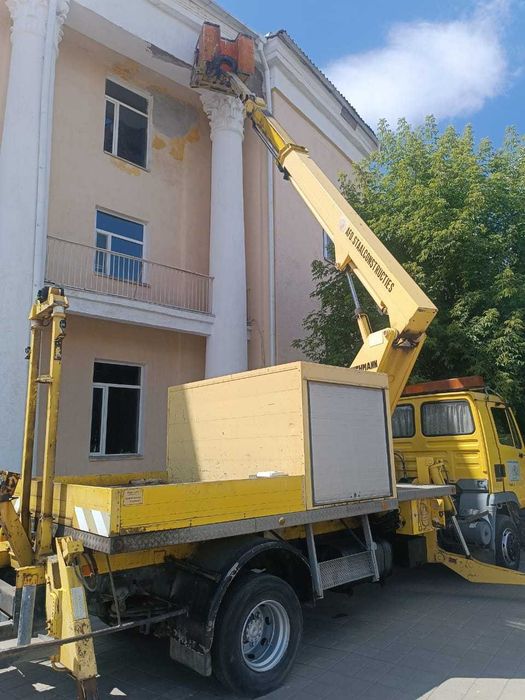 Продам Автовышку 1993 г.