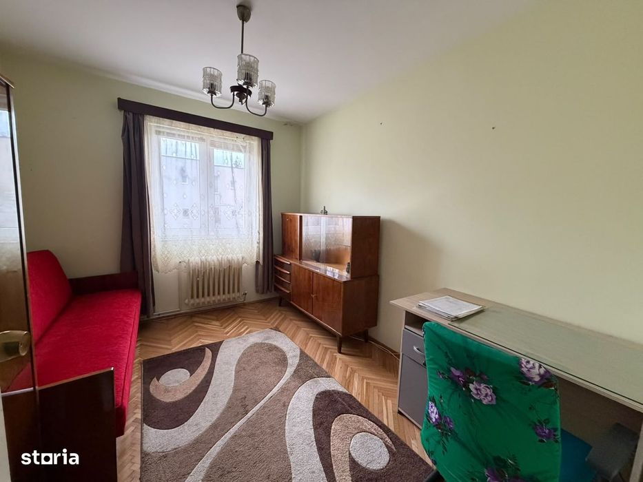Vand apartament 3 camere Manastur