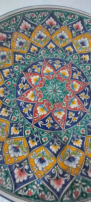 Продам большую тарелку