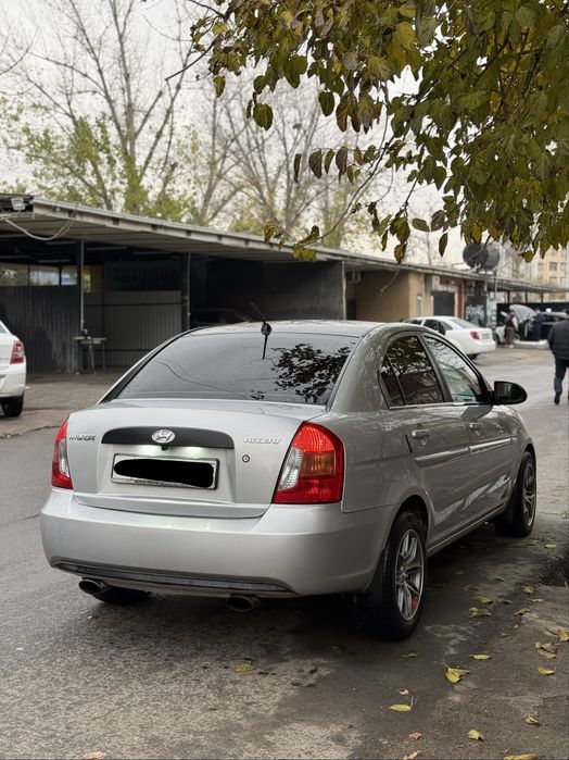 Hyundai Accent 2006 M/T Propan Sotiladi