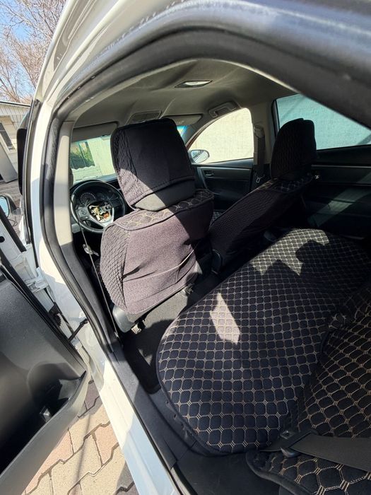 Комплект чехлов Corolla 180