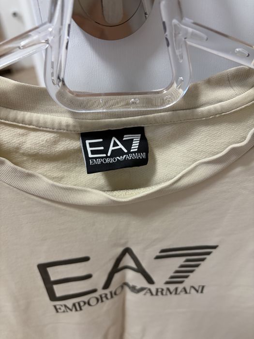 Спортно горнище EA7