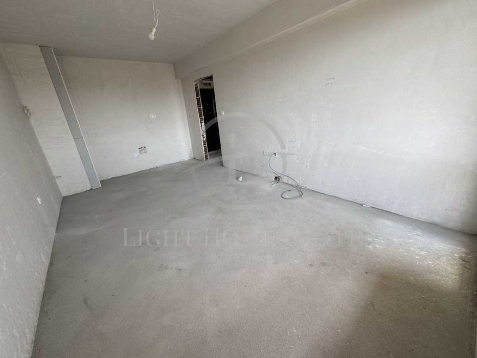 Продава се Двустаен апартамент в Пловдив, Тракия - 60 кв.м за 1394 €/кв.м - Снимка #2