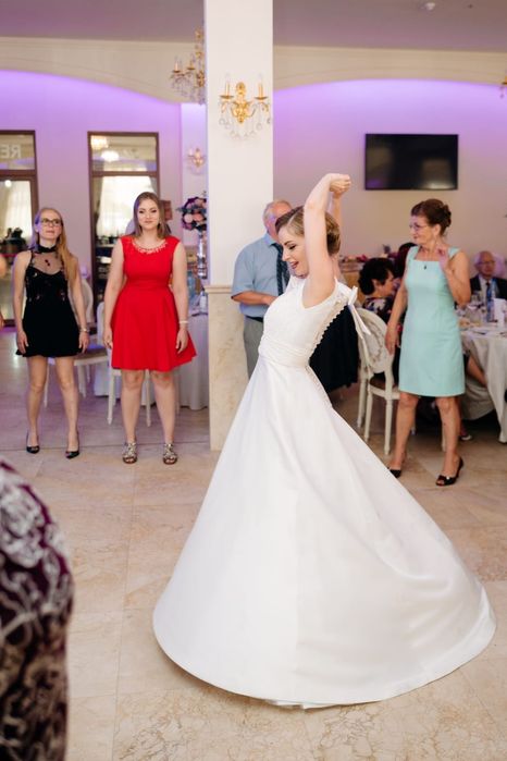 Rochie mireasa White One dantela+tafta