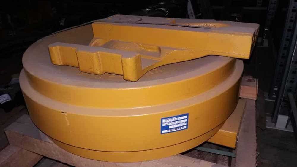 Idler Komatsu D85 pentru Buldozer - Componenta senila