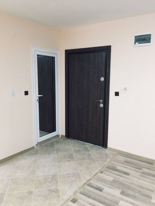 Продава се Едностаен апартамент в Благоевград, Широк център - 47 кв.м за 1509 €/кв.м - Снимка #2