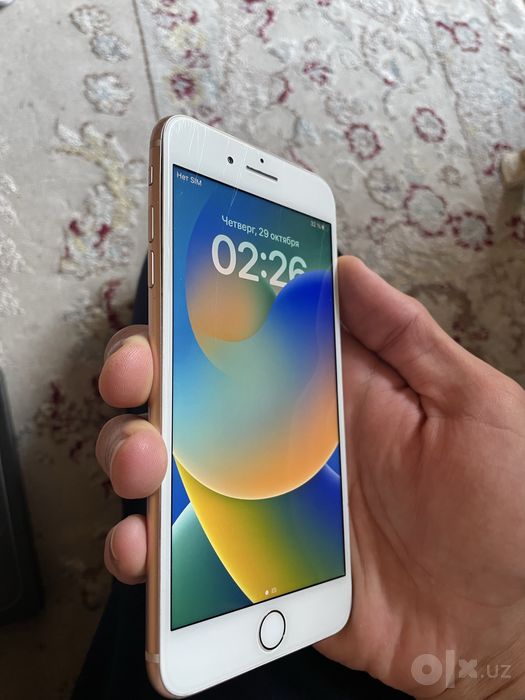 iPhone 8 Plus 64Gb 75% sotiladi!