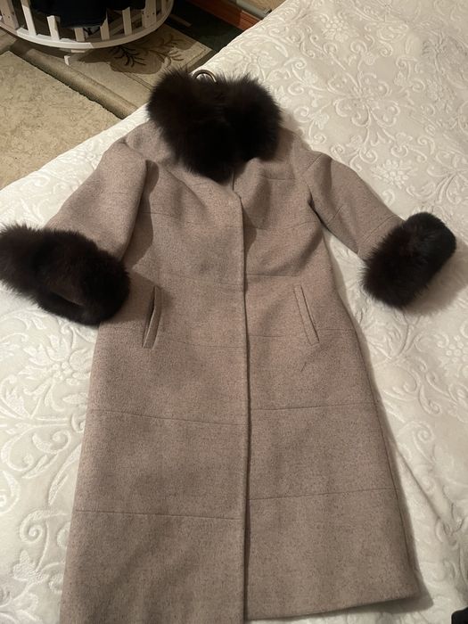 Проадется пально почти новый одевала не много