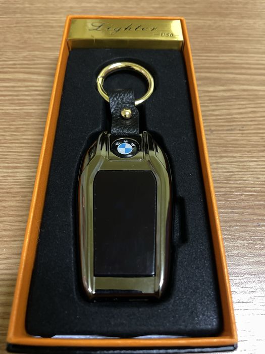 Brichetă Electronica USB Tip Cheie BMV cu lanterna si logo