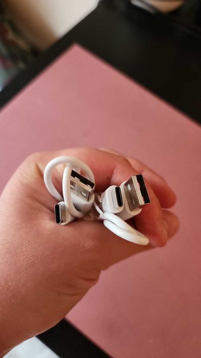 Различни кабели зарядно гарнитура