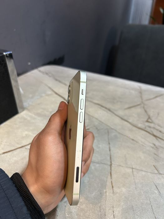 Продам айфон 12 // iphone 12 128GB