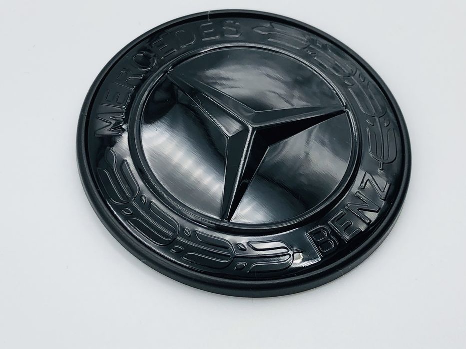 Emblema Mercedes Full Black capota
