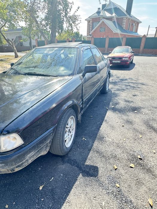 Продам Audi 80 B4 срочно