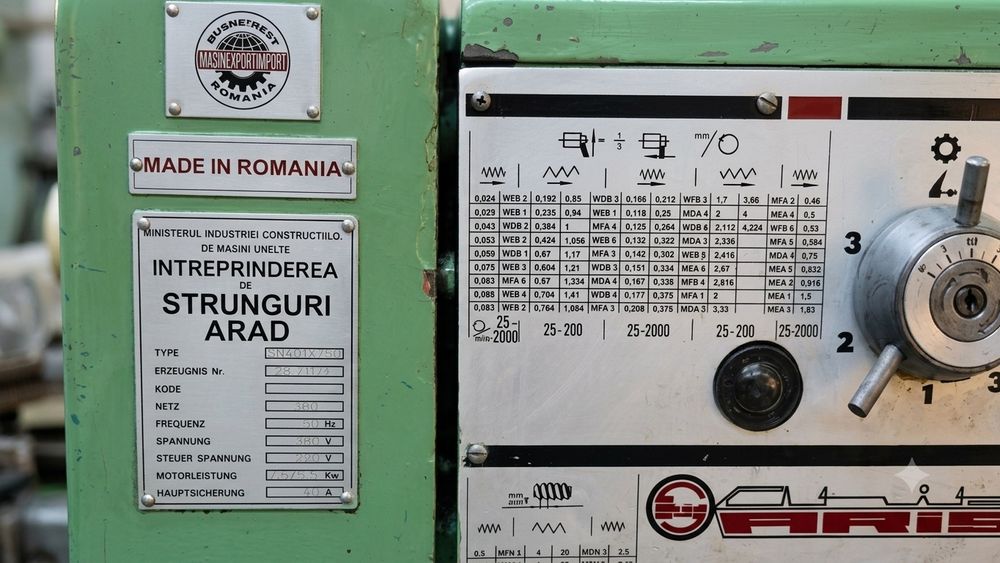 Токарни станок руминя sn400