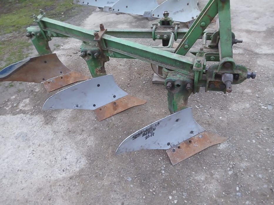 Plug PP3 de vânzare