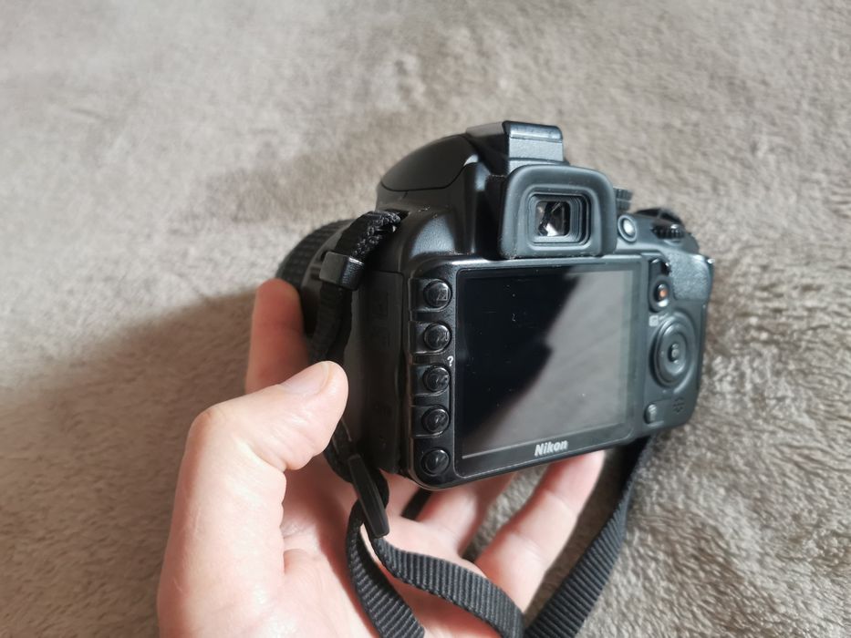 Nikon D3100 + obiective