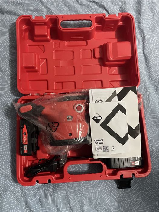 Акумулаторна вибрираща вендуза за плочки Rubi Quake Energy