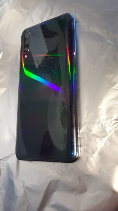 Samsung A50 Karobkasi bor
