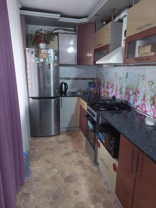 Продам 3-комнатную квартиру