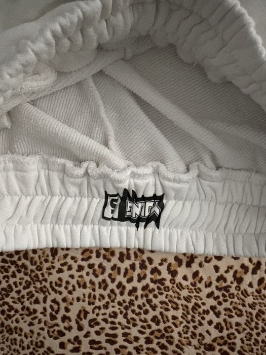 Pantaloni young rich white
