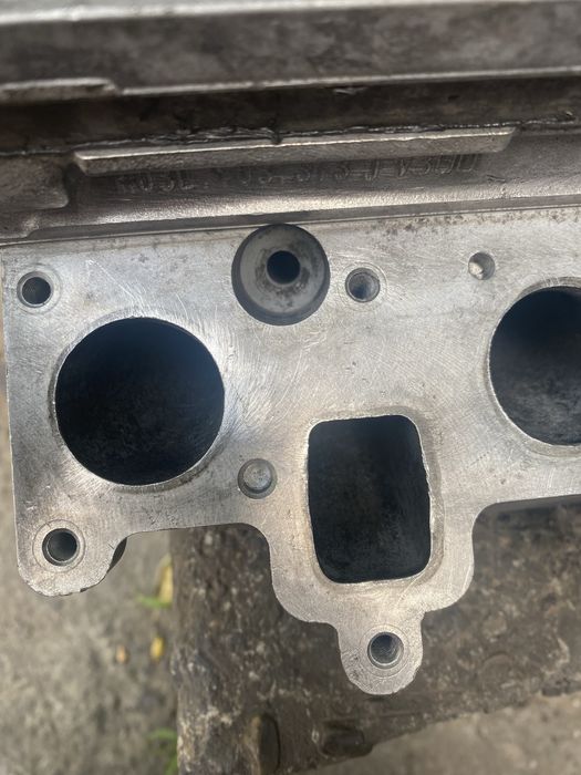 Chiuloasa completa Audi A4 B 8 motor CJCB