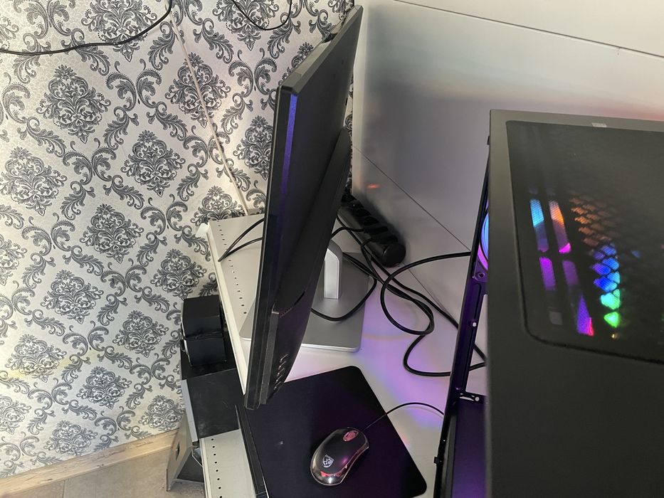 монитор HP 32 дюйма